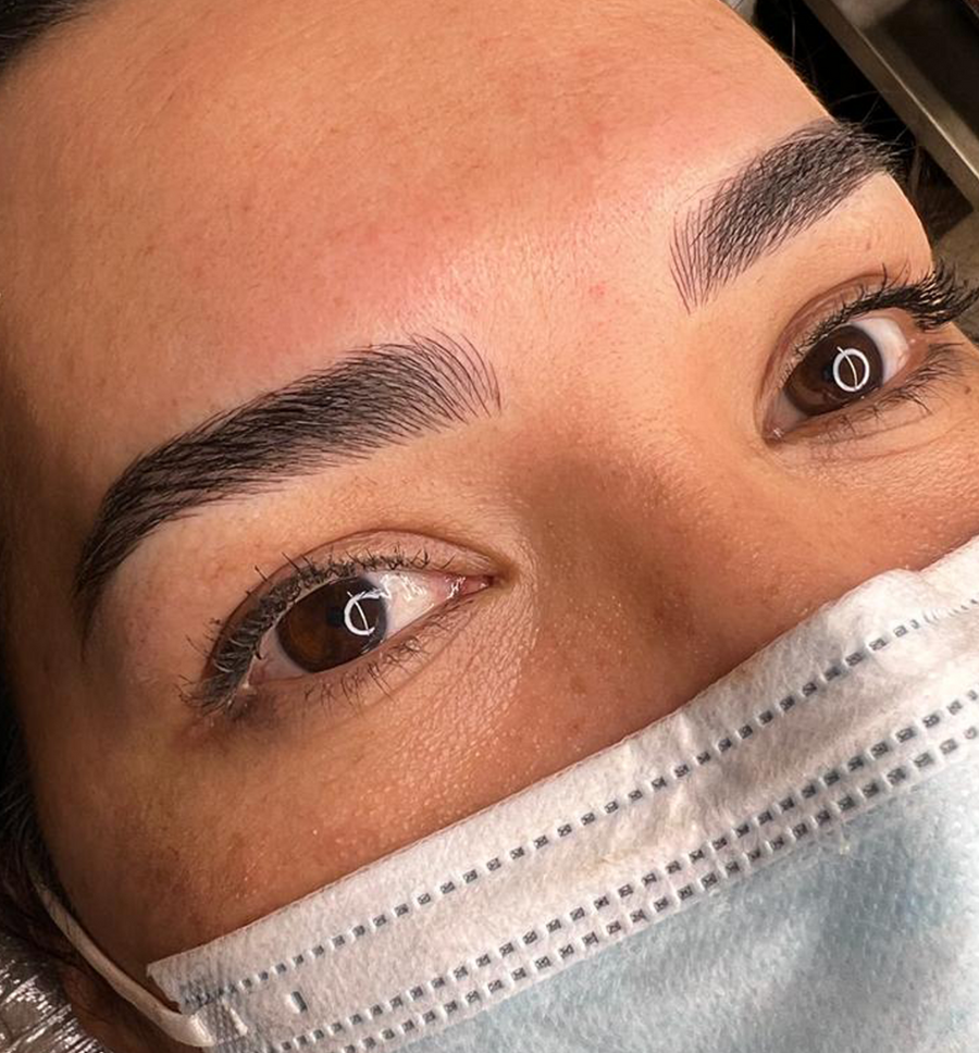 Microblading para Cejas en Coyoacán - Leonora Studio